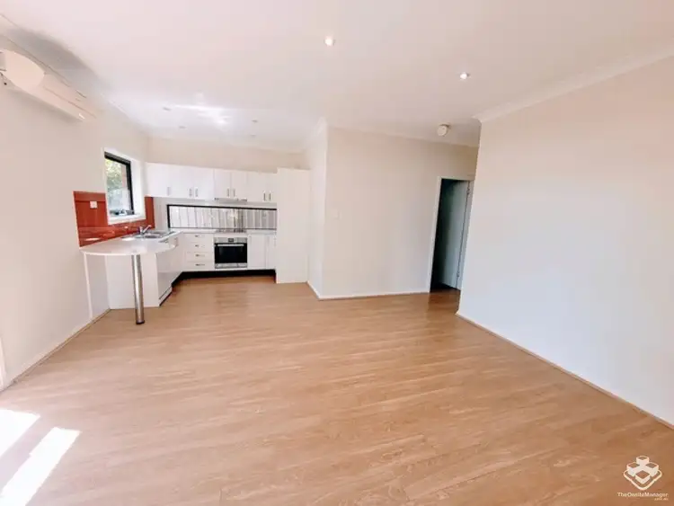 1/16 Milner Avenue, Hornsby NSW 2077