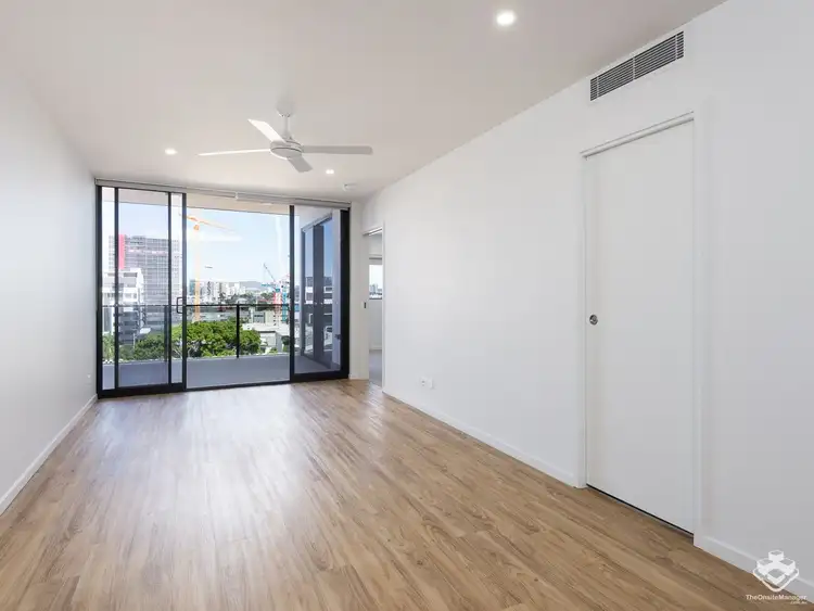 Second view of Homely unit listing, 805/16 Masters Street, Newstead QLD 4006