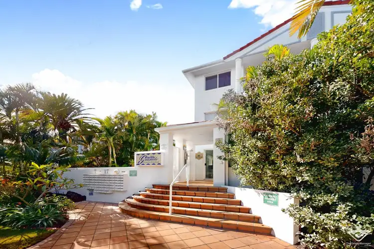 25/7-17 Purli Street, Chevron Island QLD 4217