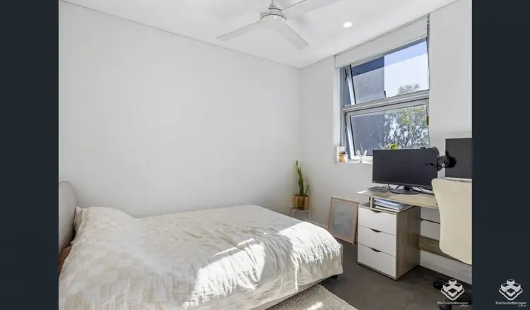 Fifth view of Homely unit listing, ID:21156097/33 Lakefront Crescent, Varsity Lakes QLD 4227