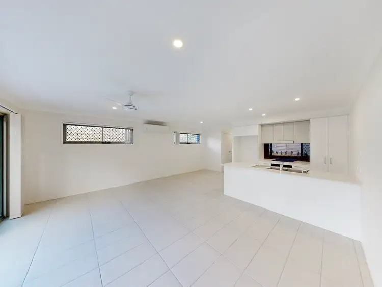 Third view of Homely unit listing, ID:21156229/3 Cliffdale Place, Spring Mountain QLD 4300