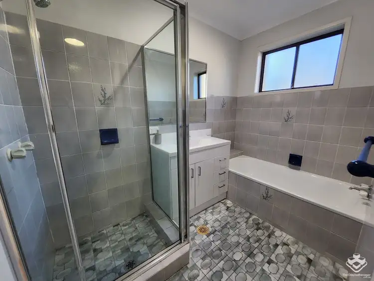 Fifth view of Homely villa listing, 2/11 Corunna Crescent, Ashmore QLD 4214