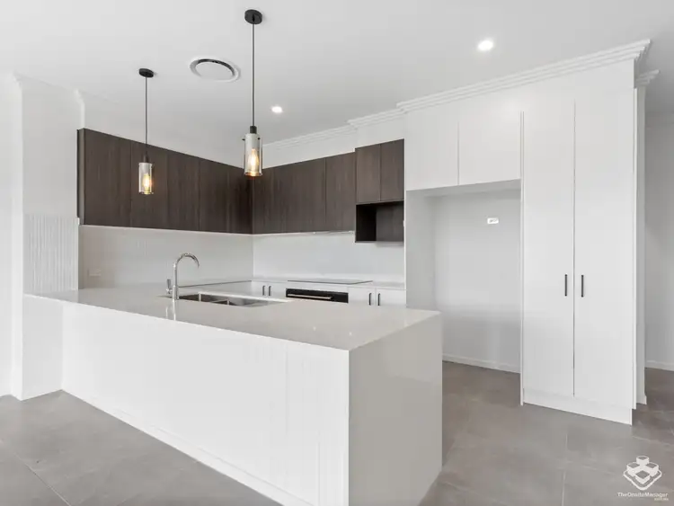 Third view of Homely townhouse listing, ID:21156712/1044 Hamilton Road, Mcdowall QLD 4053