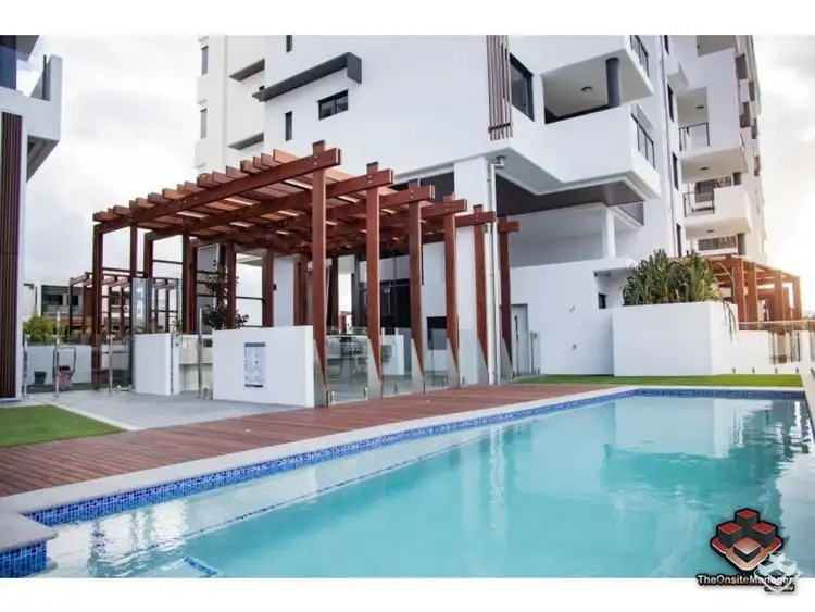 1-25 Parnell Boulevard
