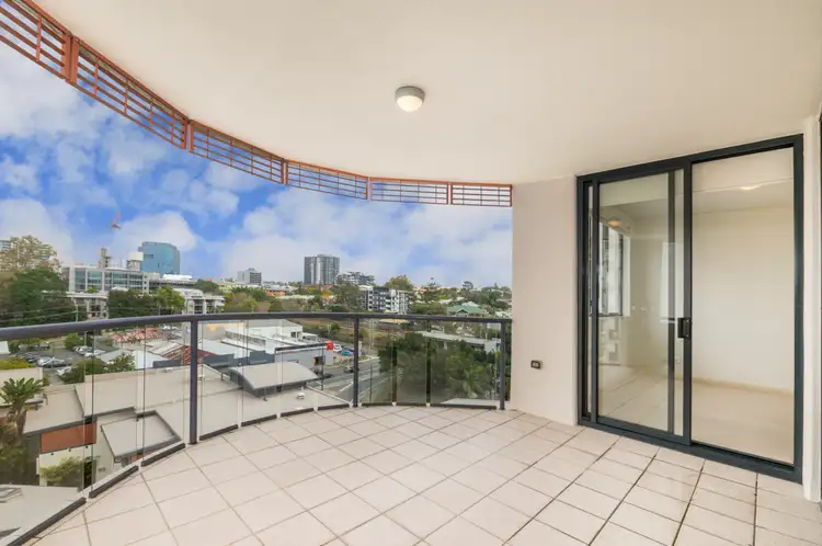 ID:21156964/7 Land Street, Toowong QLD 4066