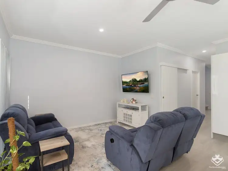 Sixth view of Homely townhouse listing, 4/12 Careel Close, Helensvale QLD 4212