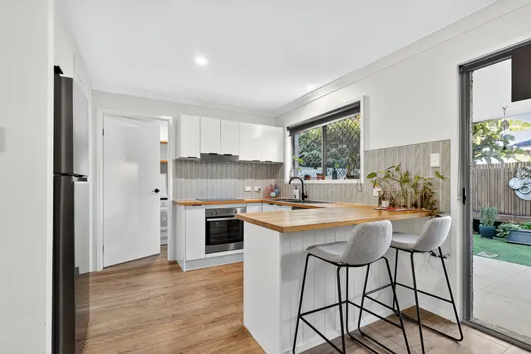 Main view of Homely unit listing, ID:21157342/6 Myrtle Crescent, Bridgeman Downs QLD 4035