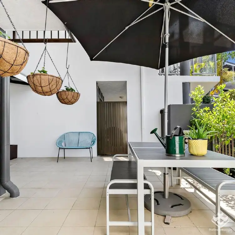 28/10 Grand Parade, Kawana Island QLD 4575