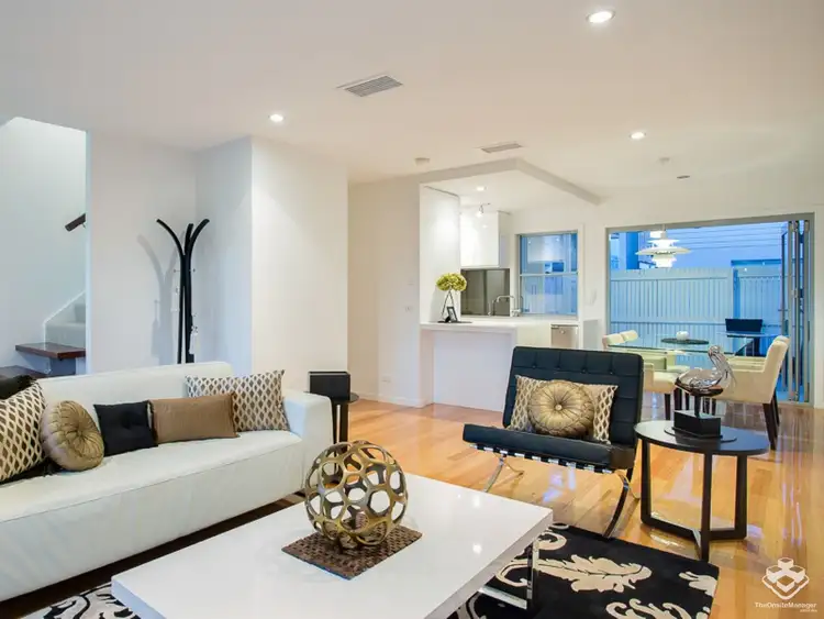Fifth view of Homely townhouse listing, ID:21157491/125 Bulimba, Bulimba QLD 4171