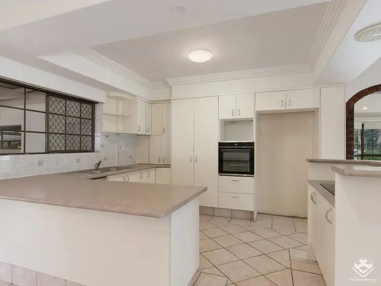 Fifth view of Homely house listing, 2 Nowra Court, Helensvale QLD 4212