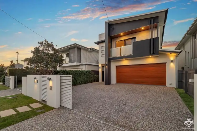 Second view of Homely house listing, 68 Raceview Avenue, Hendra QLD 4011