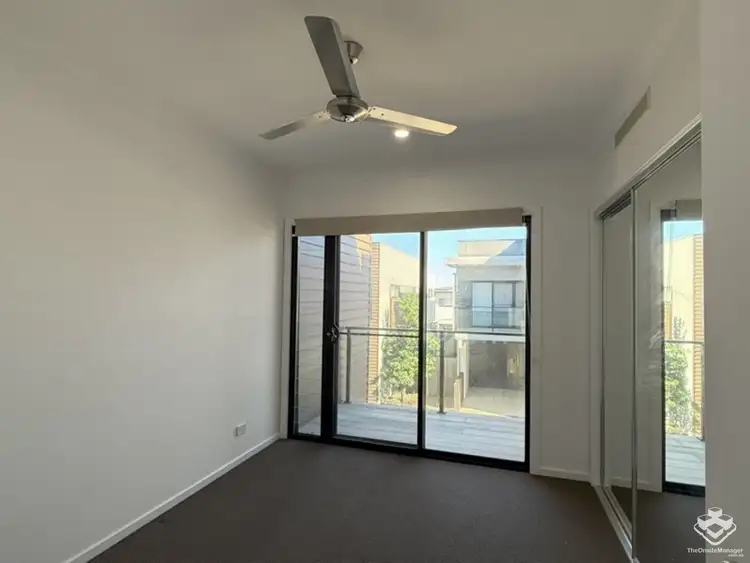 Fifth view of Homely townhouse listing, 2/166 Nottingham Road, Parkinson QLD 4115