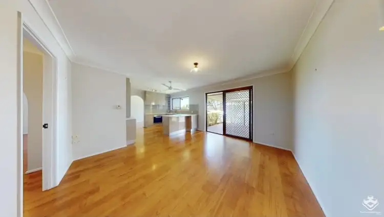 Second view of Homely house listing, 4 Raytor Street, Mansfield QLD 4122