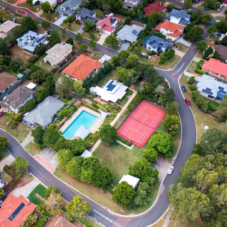 13 Shaw Place, Redland Bay QLD 4165