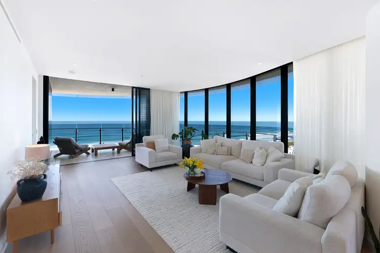 1103/272 Hedges Avenue