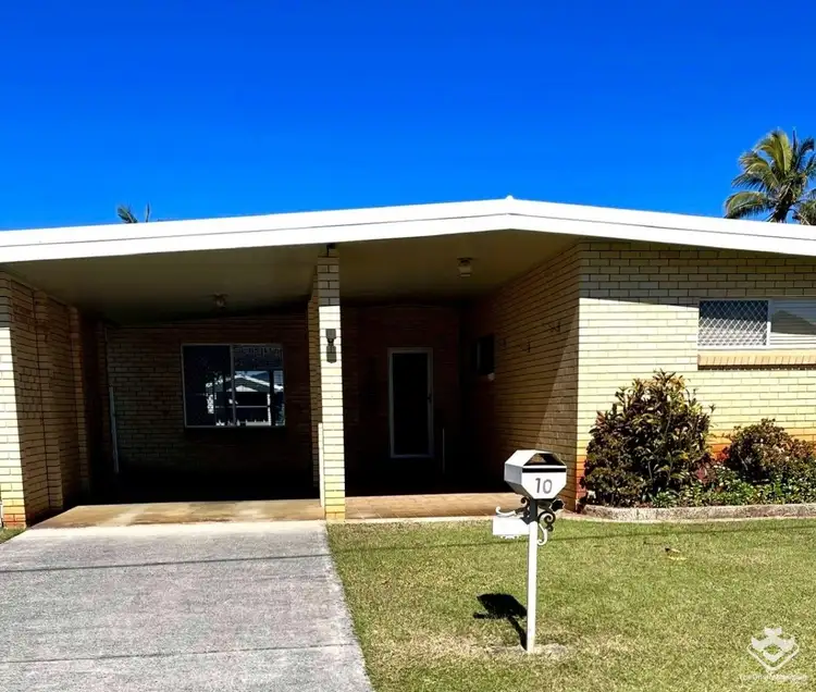 10 Costa Court, Broadbeach Waters QLD 4218