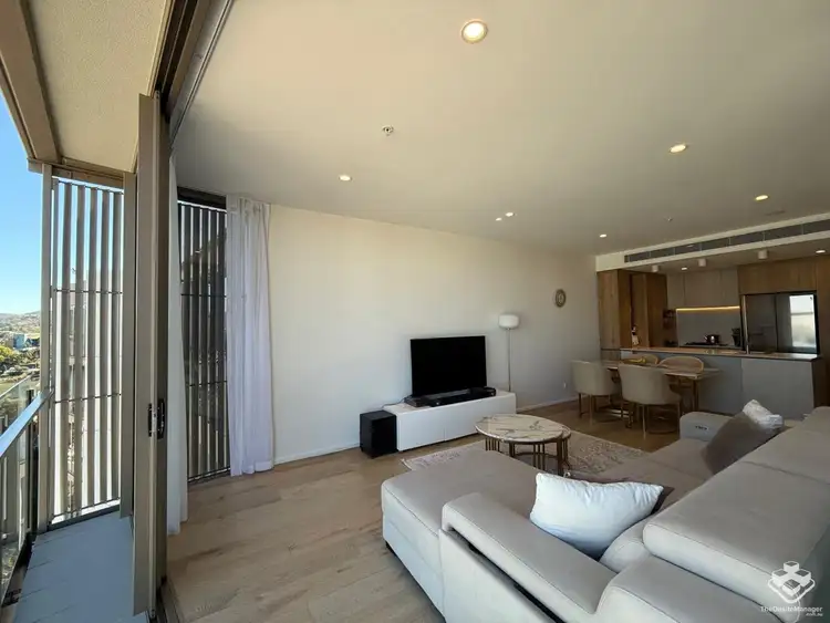 ID:21158787/9 Pidgeon Close, West End QLD 4101