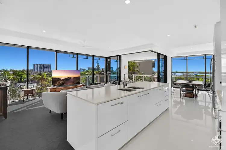 401/230 Marine Parade, Labrador QLD 4215