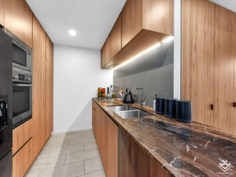 004/27 Commercial Road, Newstead QLD 4006