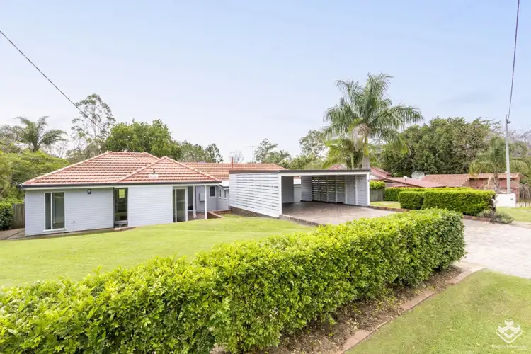 52 Edson Street, Kenmore QLD 4069