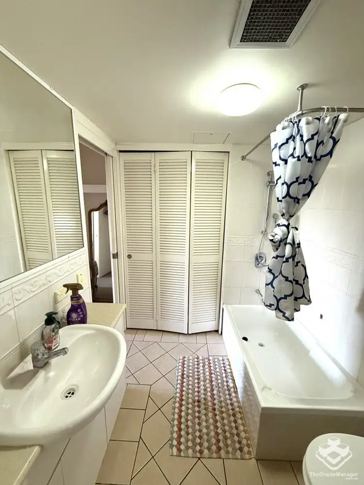 Fourth view of Homely apartment listing, ID:21159968/5-11 Chasely Street, Auchenflower QLD 4066