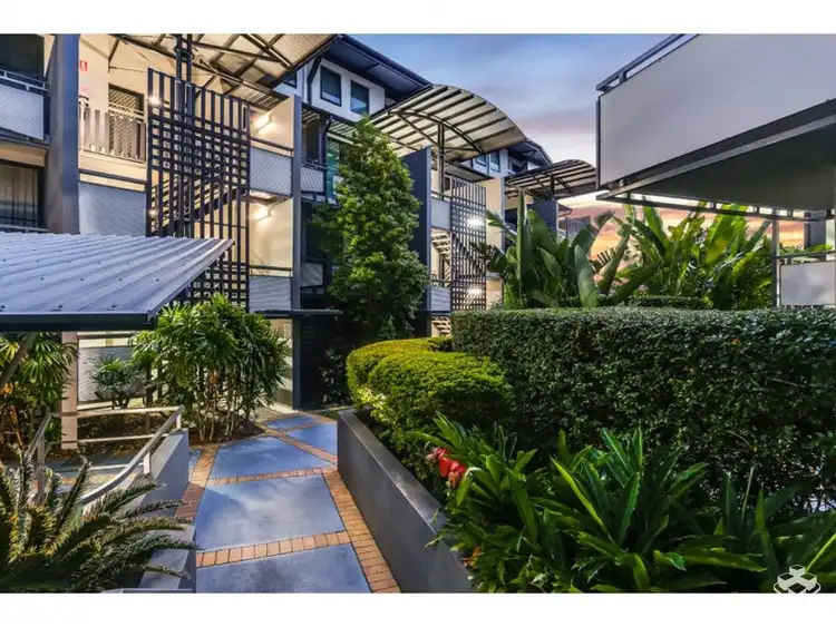 ID:21160131/139 Commercial Road, Teneriffe QLD 4005