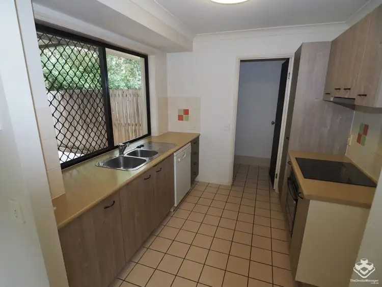 Fourth view of Homely townhouse listing, ID:21156062/583 Wondall Rd, Tingalpa QLD 4173