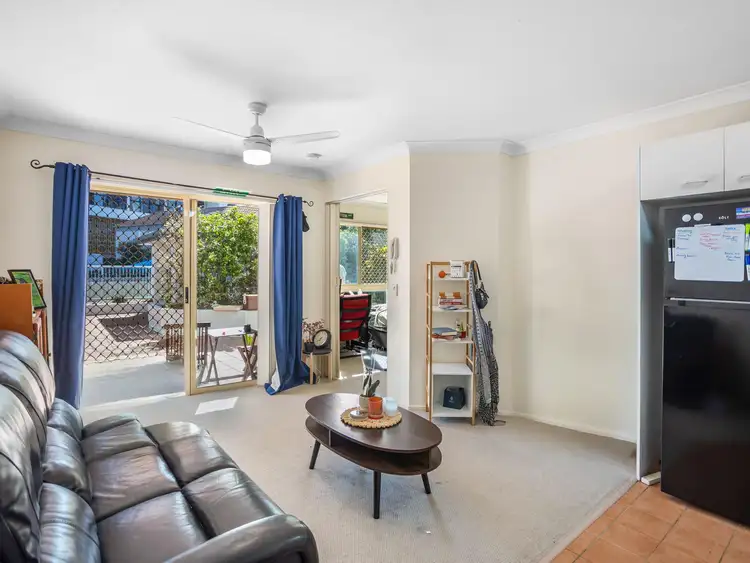 8/3-5 Barranbali Street, Surfers Paradise QLD 4217
