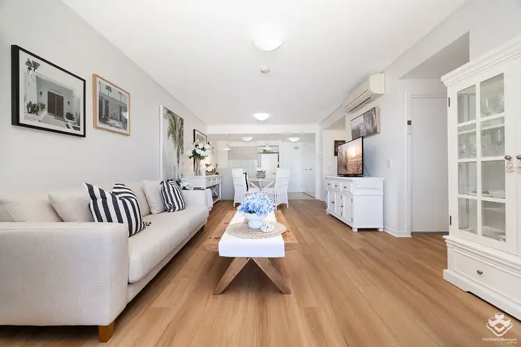 3304/16 Surbiton Court, Carindale QLD 4152