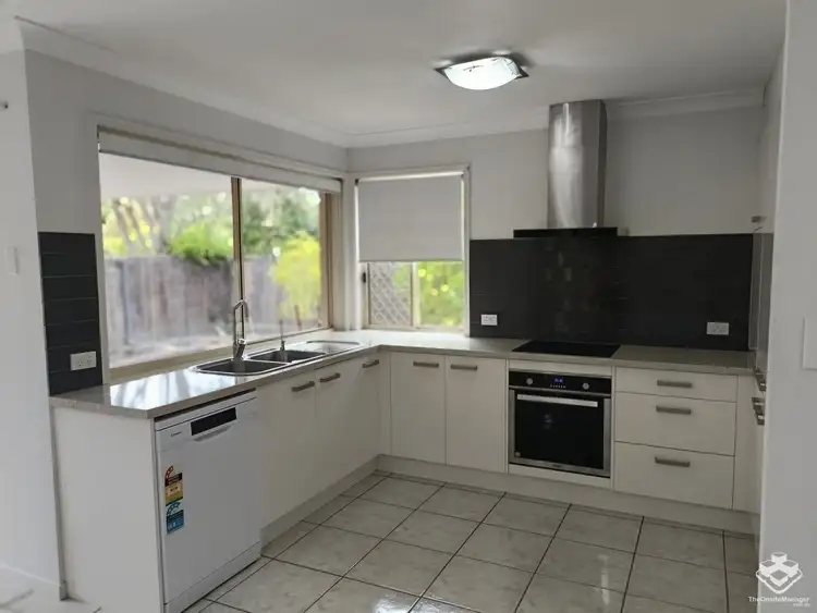 Main view of Homely townhouse listing, ID:21160814/113 Arundel Drive, Arundel QLD 4214