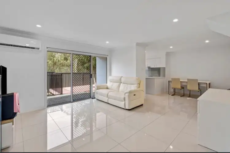 Second view of Homely townhouse listing, 21/20 Nicoro Place, Calamvale QLD 4116