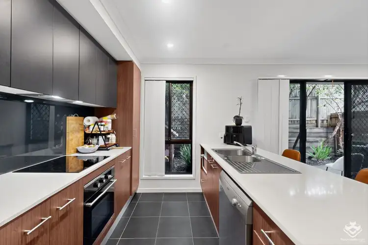 ID:21160960/3 Angela Way, Pimpama QLD 4209