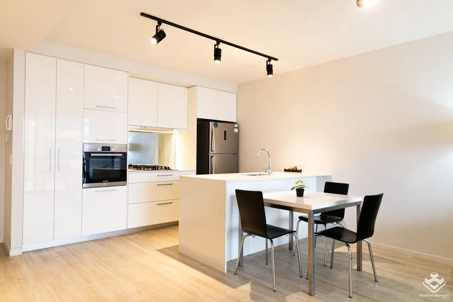 Main view of Homely apartment listing, 1093/9edmondstonest Edmondstone Street, South Brisbane QLD 4101