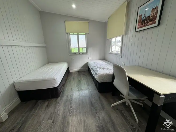 37 Sedgebrook Street, Spring Hill QLD 4000