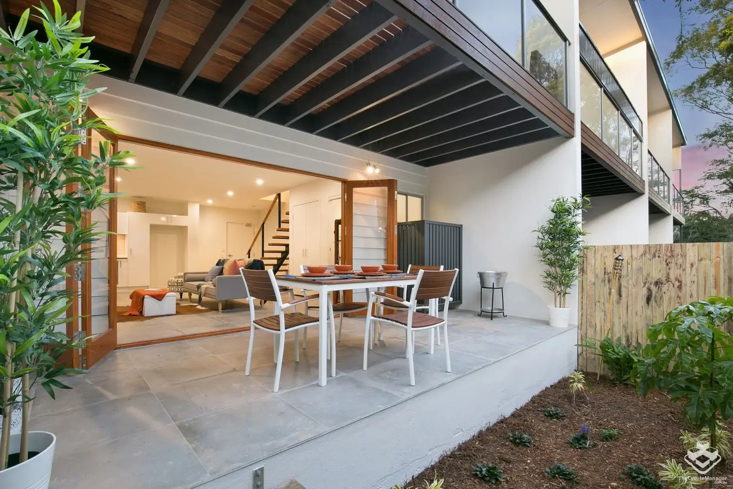 Main view of Homely unit listing, ID:21162631/165 Ekibin Road East, Tarragindi QLD 4121