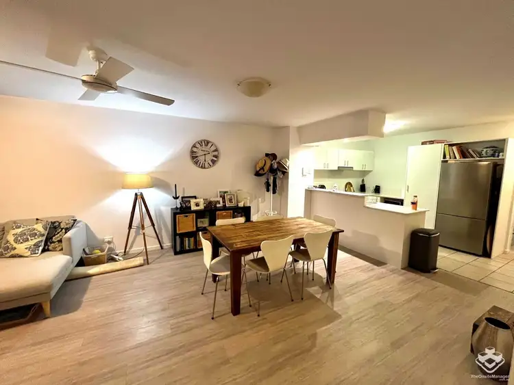 Main view of Homely unit listing, ID:21162634/10 Vernon Terrace, Teneriffe QLD 4005