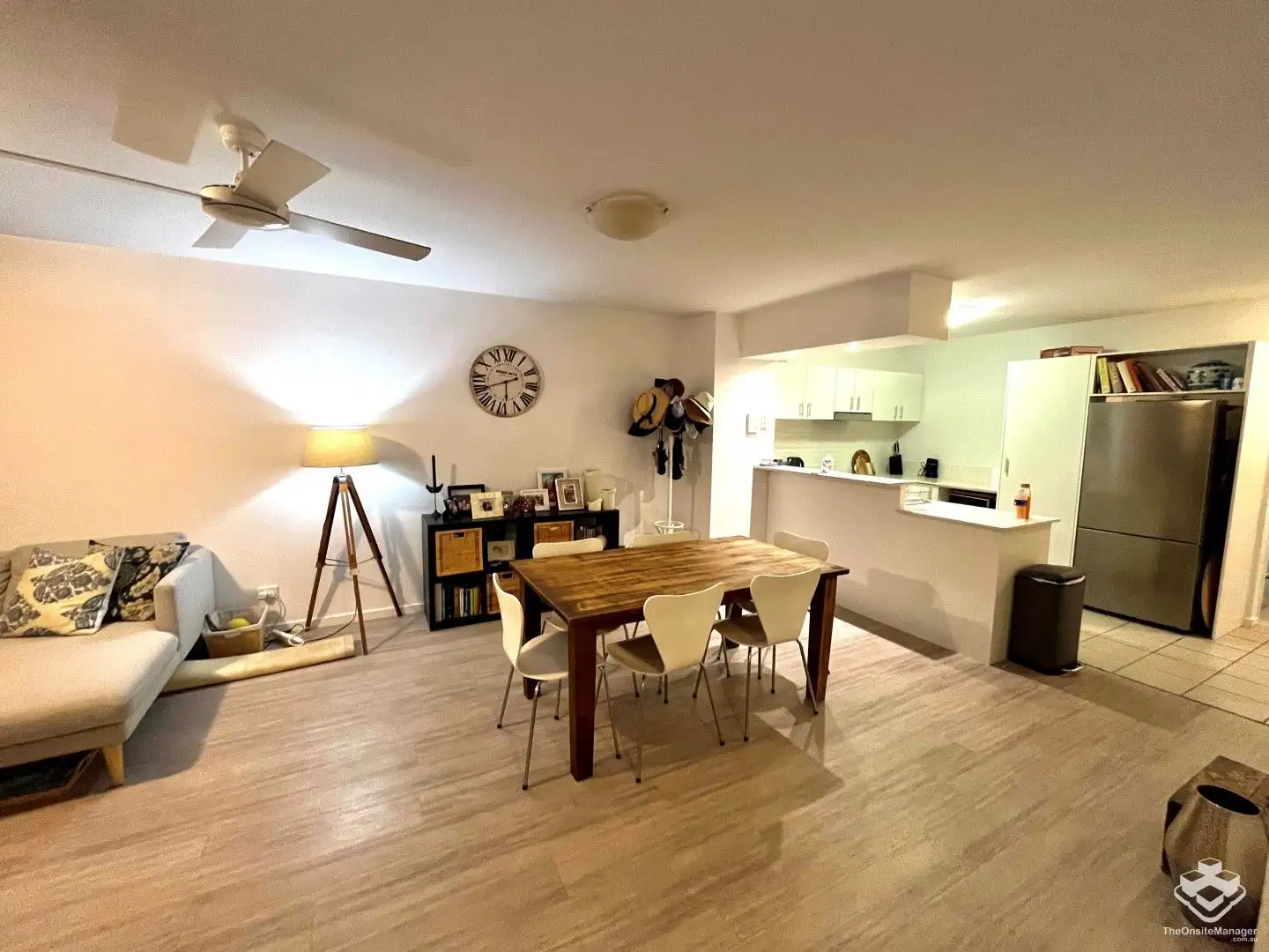 Main view of Homely unit listing, ID:21162634/10 Vernon Terrace, Teneriffe QLD 4005