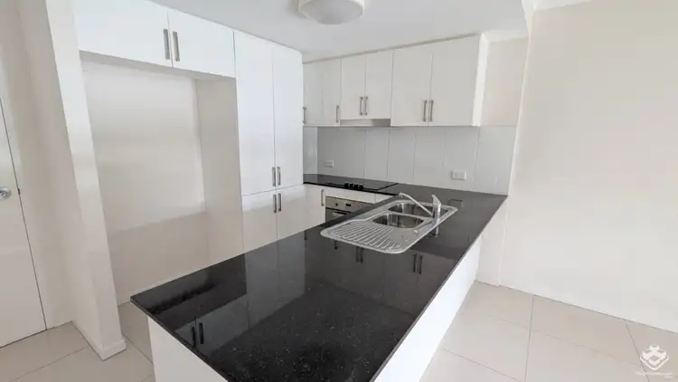 Third view of Homely apartment listing, 8/41 Lumley Street, Upper Mount Gravatt QLD 4122