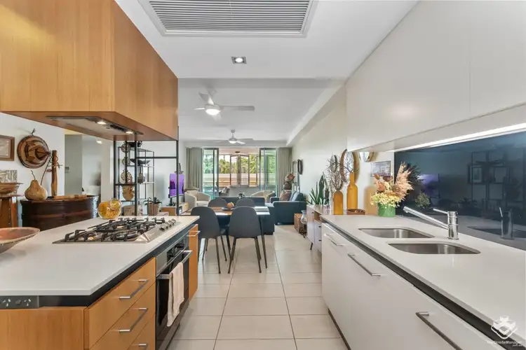 ID:21162876/6 Mariners Drive, Townsville City QLD 4810