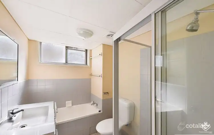 ID:21162351/69 Old Burleigh Road, Surfers Paradise QLD 4217