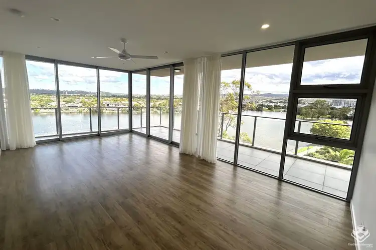 ID:21163659/33 Lakefront Crescent, Varsity Lakes QLD 4227