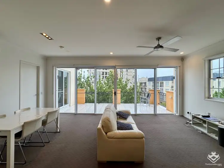Fourth view of Homely unit listing, ID:21164087/3030 The Boulevard, Carrara QLD 4211