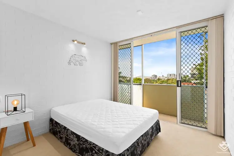 Third view of Homely unit listing, ID:21164936/21 Quinton Street, Kangaroo Point QLD 4169