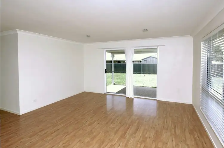 Second view of Homely house listing, 3 Clive Street, Oakey QLD 4401