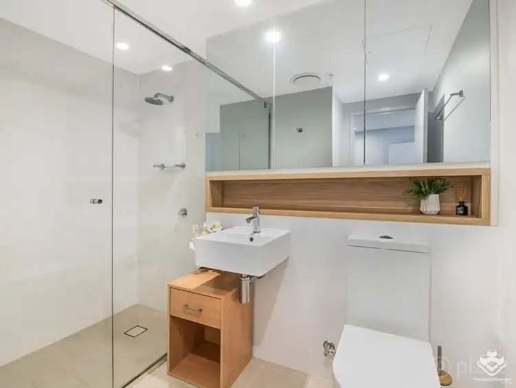 Second view of Homely apartment listing, L3/42 Wyandra, Newstead QLD 4006