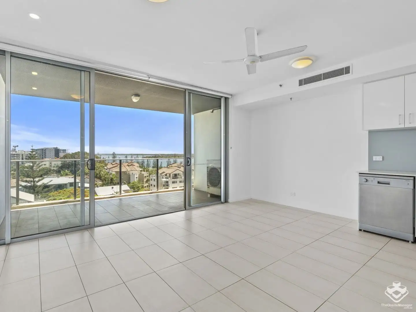 Main view of Homely unit listing, ID:21165169/17 Bath Street, Labrador QLD 4215