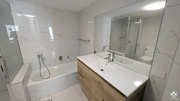 ID:21165337/35 Palm Avenue, Surfers Paradise QLD 4217