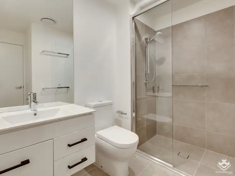 Fifth view of Homely apartment listing, ID:21166059/22 Andrews Street, Cannon Hill QLD 4170