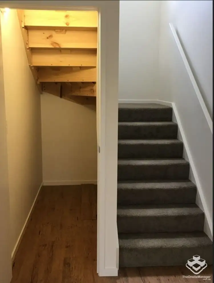 Fifth view of Homely townhouse listing, ID:21152748/5-9 Victor Street, Birkdale QLD 4159