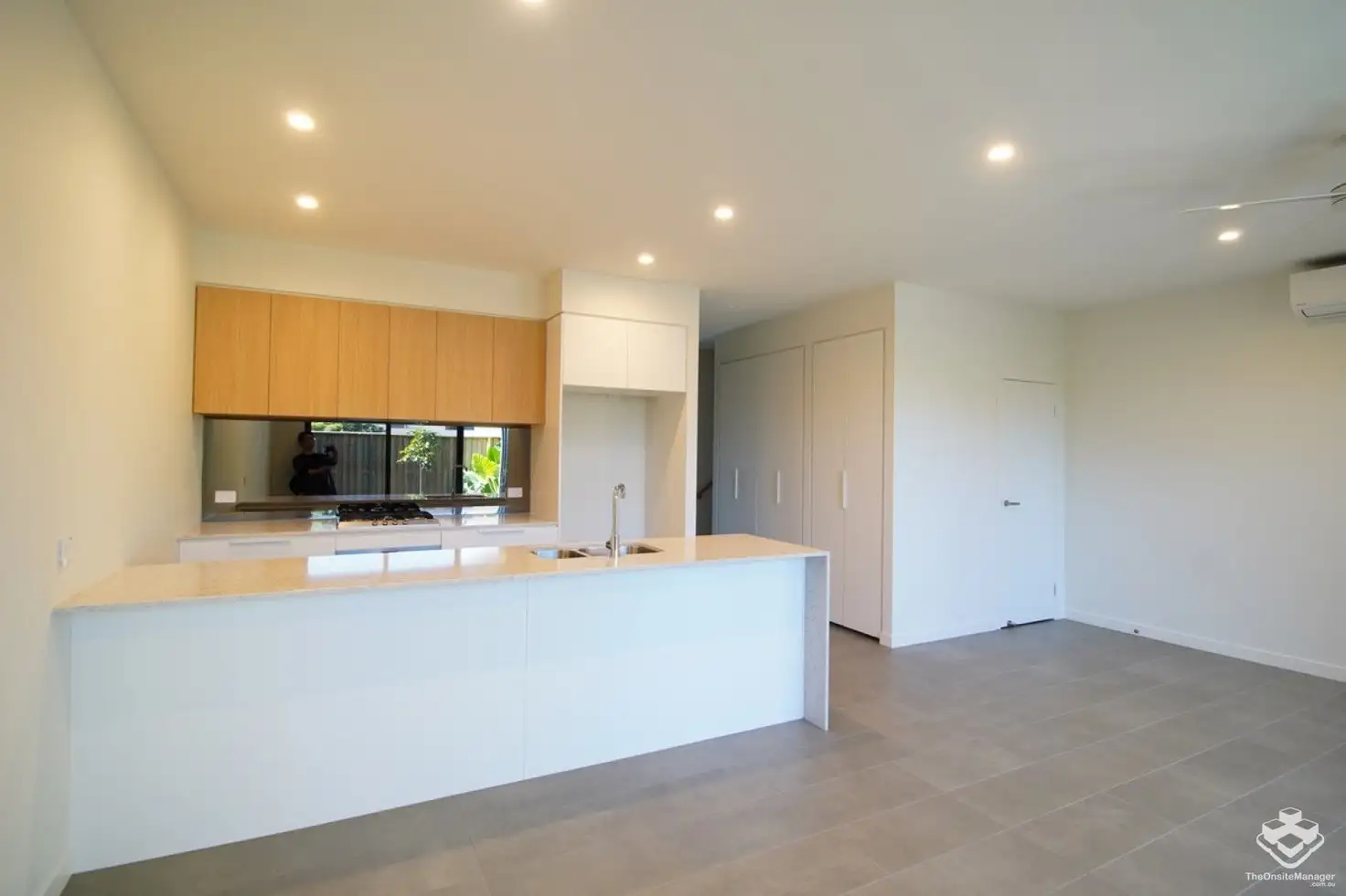Main view of Homely townhouse listing, ID:21166936/9 Ellen Street, Carina QLD 4152